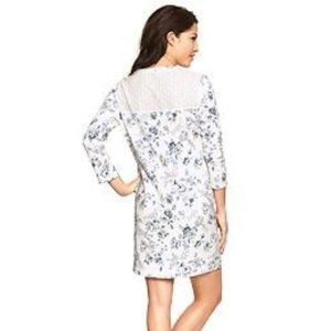 GAP Eyelet Back Floral Dress